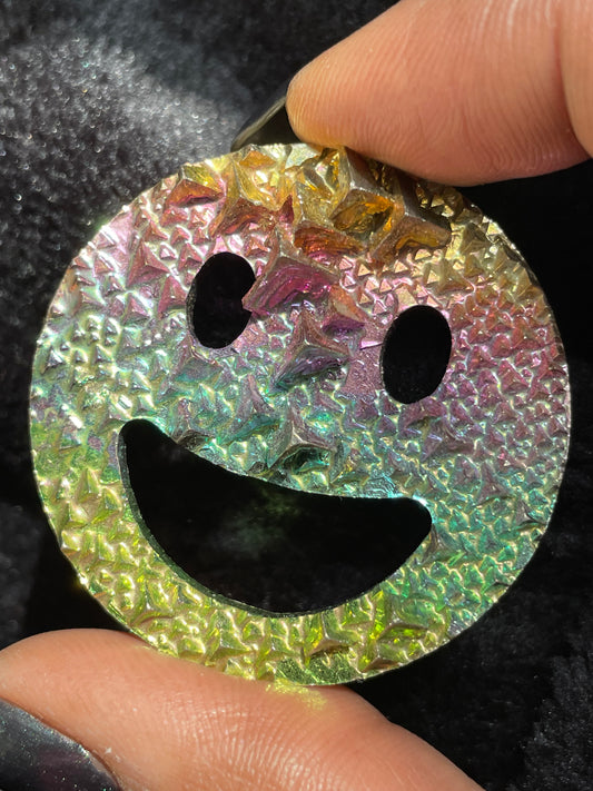 Rainbow Bismuth Crystal Smiley Face Cut Out Metal Art(B)
